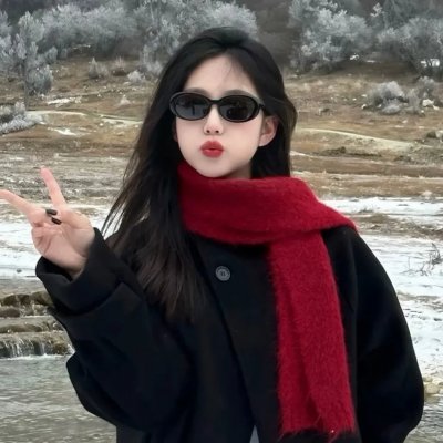 我们何不引吭高歌？